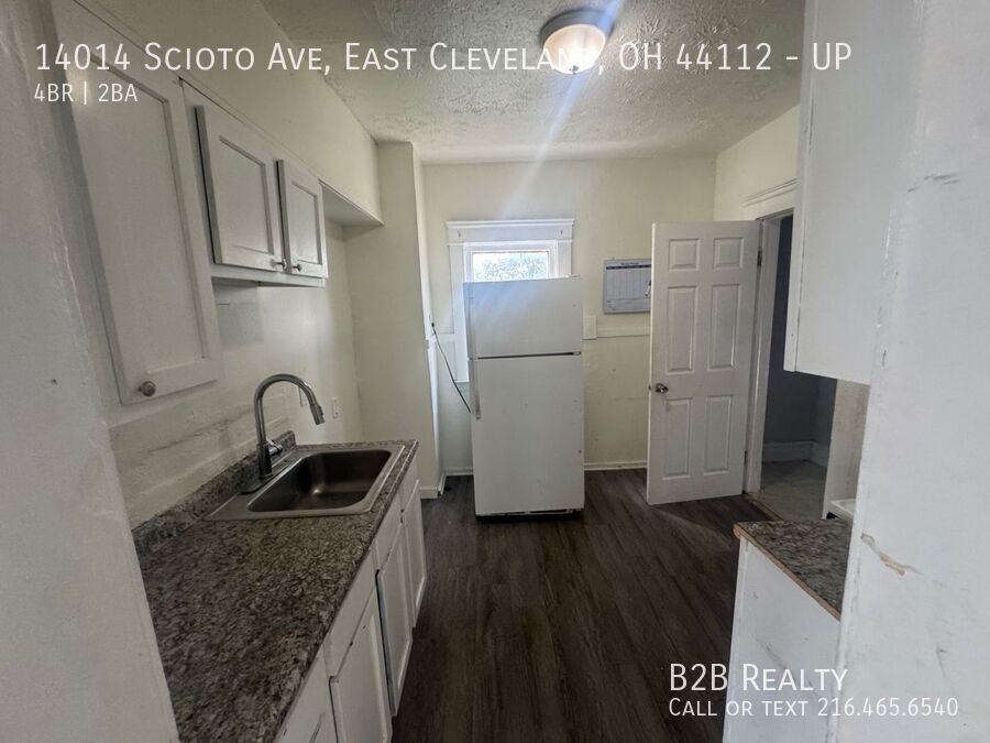 14014 Scioto Ave #UP - Photo 5 of 9