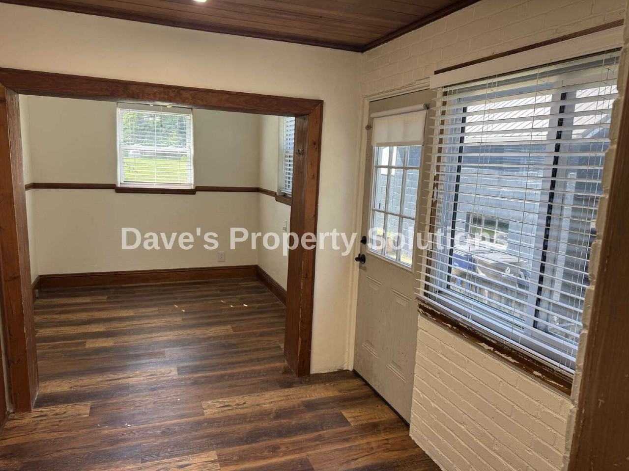 1001 W Clemmonsville Rd - Photo 2 of 13
