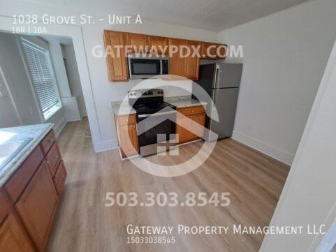 1038 Grove St #A - Photo 6 of 12
