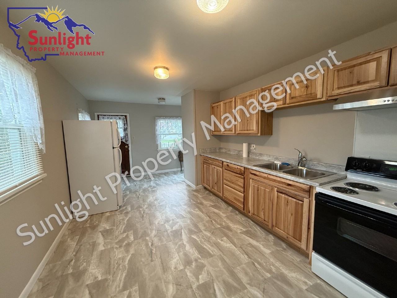 19 4th Ave - Photo 2 of 10