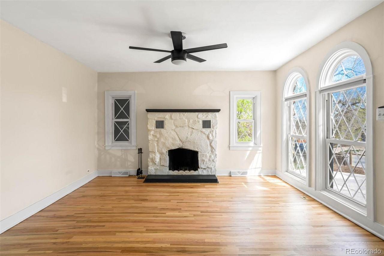 545 Ingalls St - Photo 4 of 19