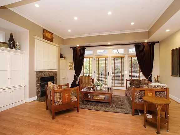 30 Brighton Way - Photo 5 of 28