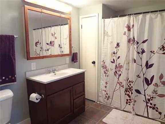 1800 Drexel Rd - Photo 2 of 23