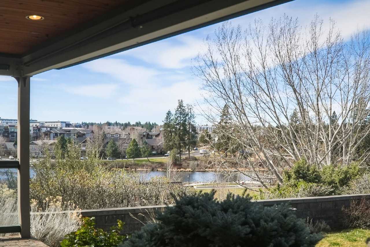 26 Nw Shasta Pl - Photo 6 of 50