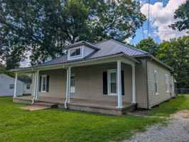featured image of 148 S Hunt St