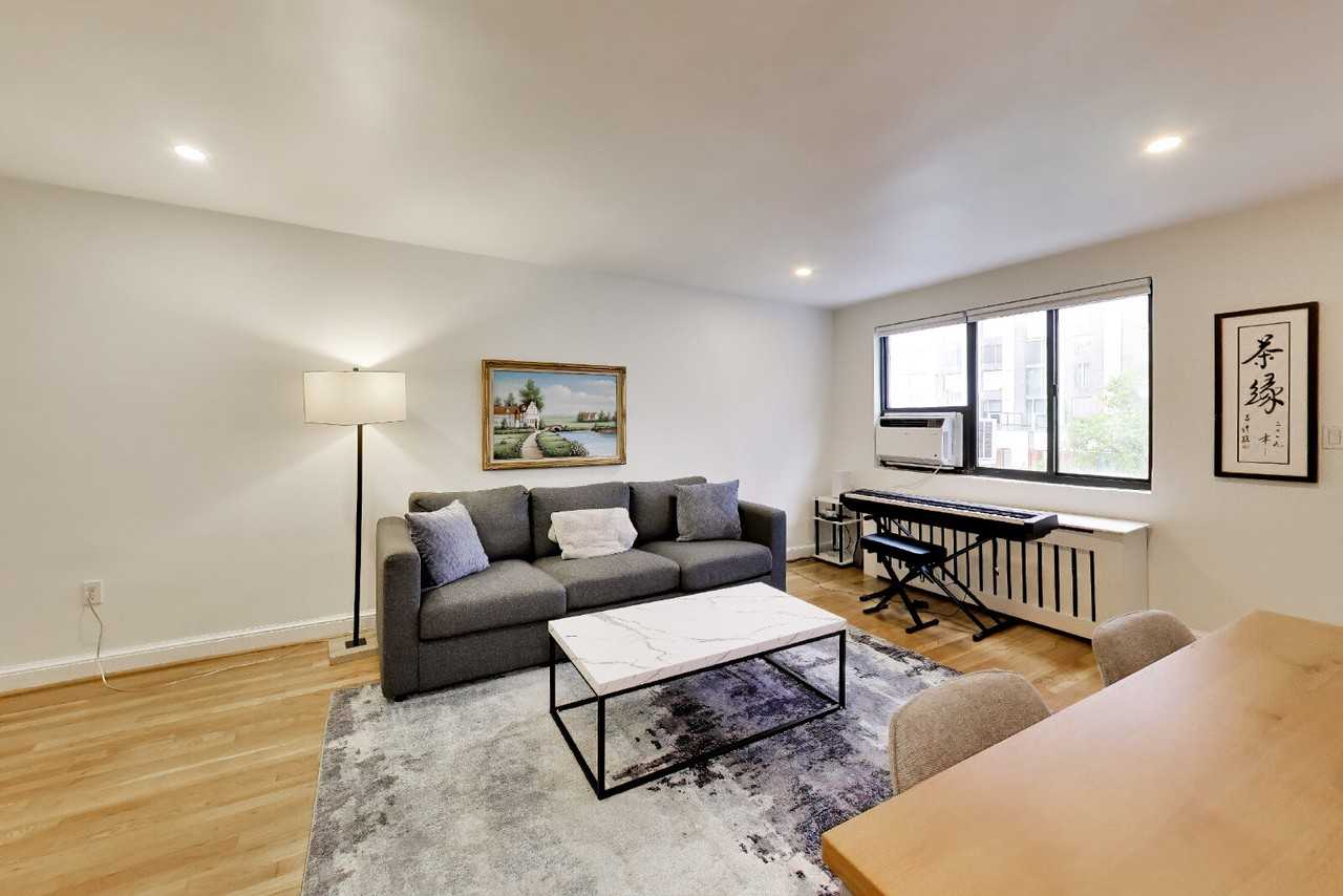 1563 N Colonial Ter #401 - Photo 2 of 18