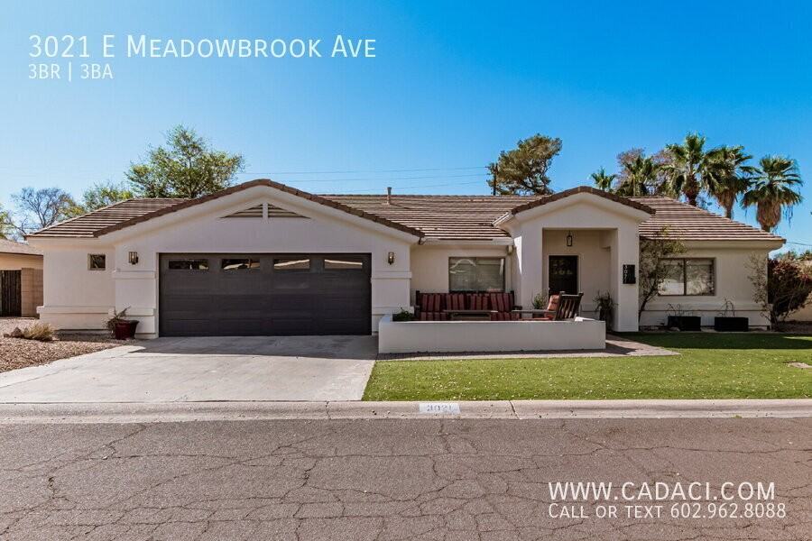 3021 E Meadowbrook Ave - Photo 4 of 41
