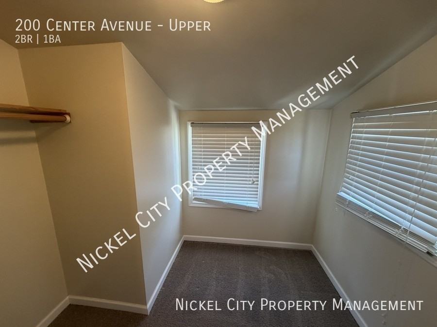 200 Center Ave - Photo 4 of 9