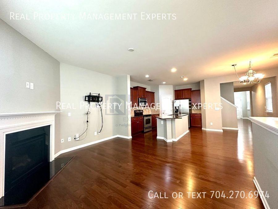 13102 Heath Grove Dr - Photo 5 of 20