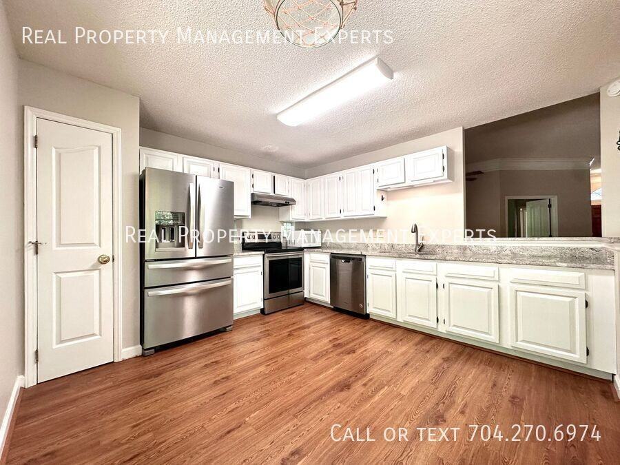 801 Water Wheel Ct - Photo 4 of 27