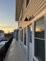 featured image of 1048 Asbury Ave #2