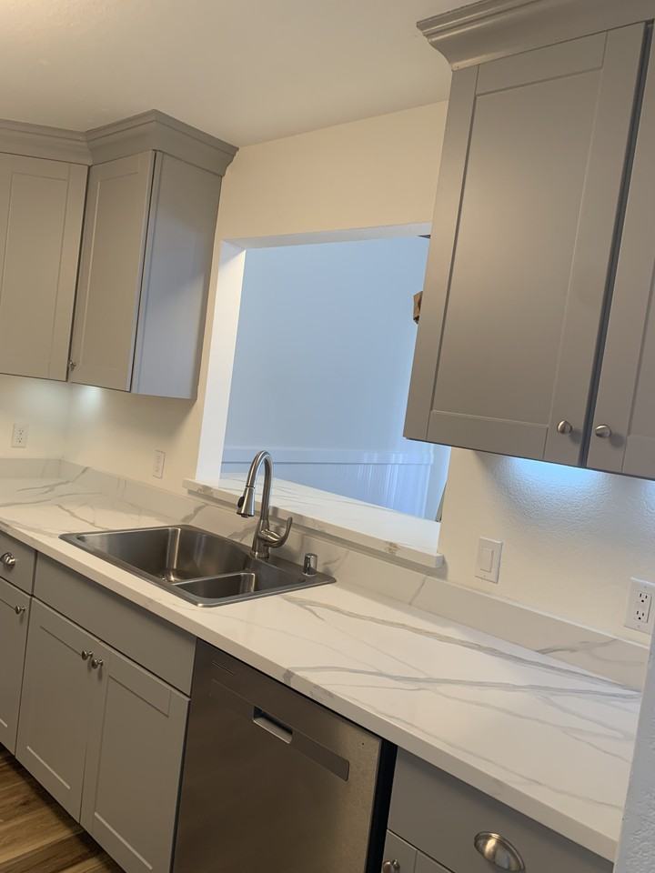 45 Brewer St #45 - Photo 5 of 19