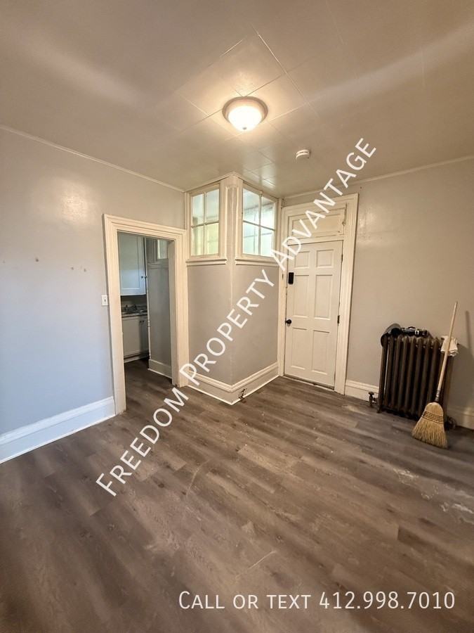 224 N Main St #7 - Photo 2 of 11