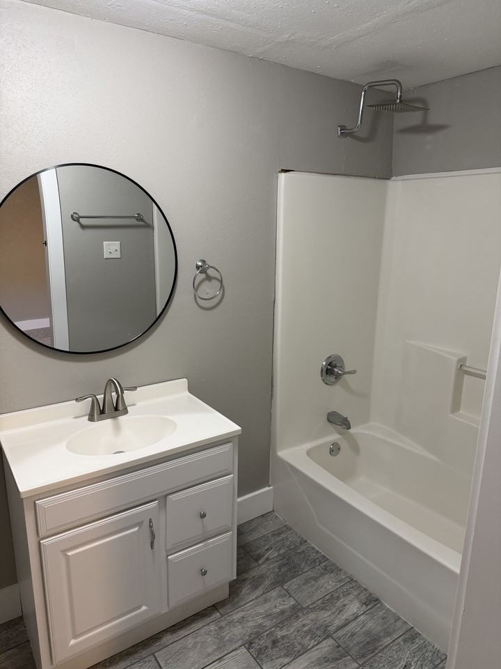 685 S First Ave #NA - Photo 6 of 24