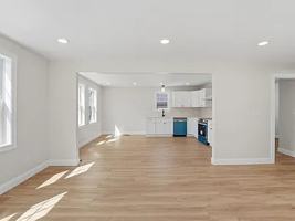 featured image of 37 Webb St #1