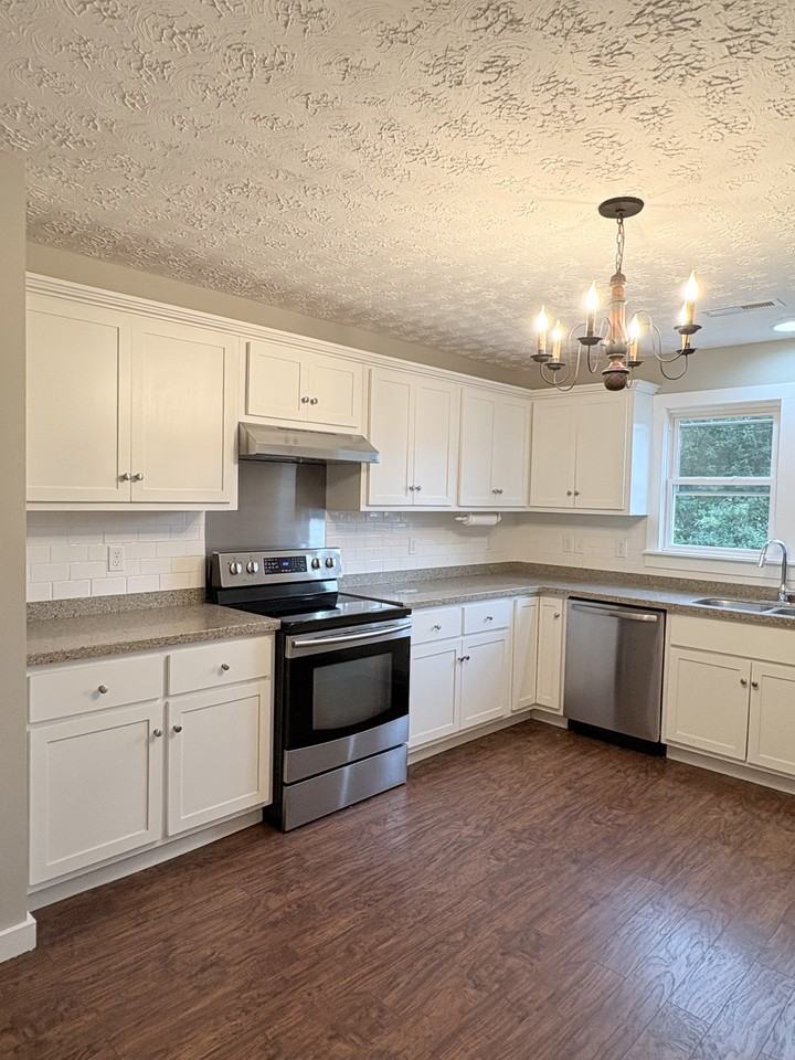 140 Highland Ave #NA - Photo 6 of 21