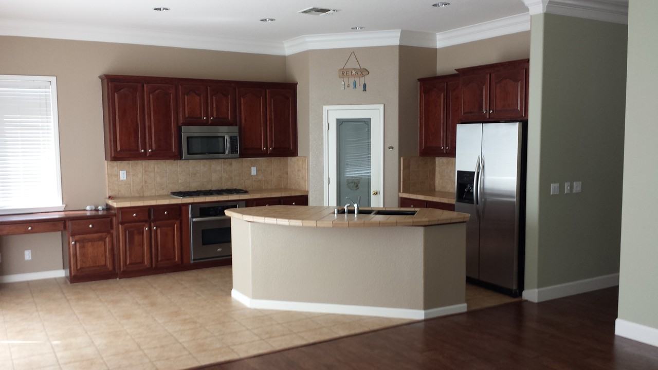 690 Bodeson Ct #NA - Photo 5 of 12