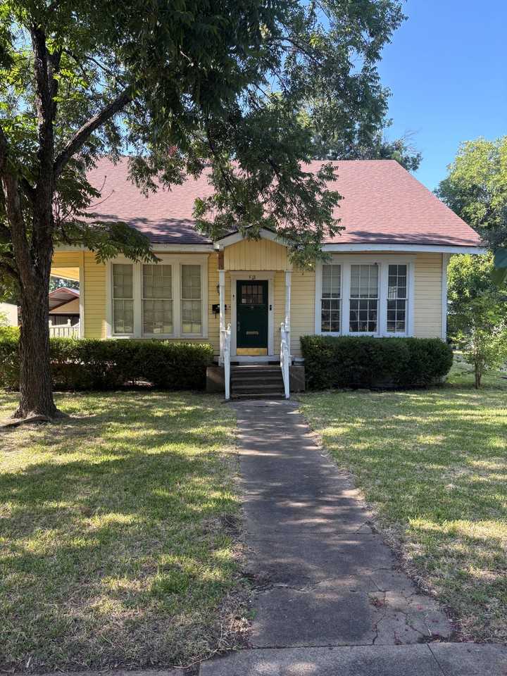 418 Craig St #NA - Photo 3 of 15