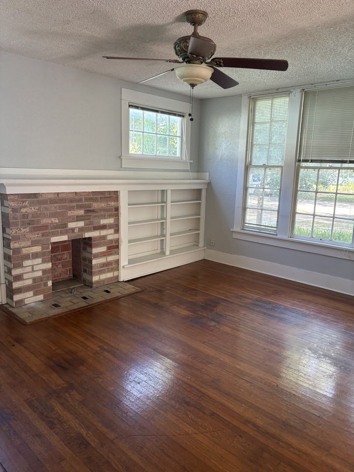 418 Craig St #NA - Photo 6 of 15