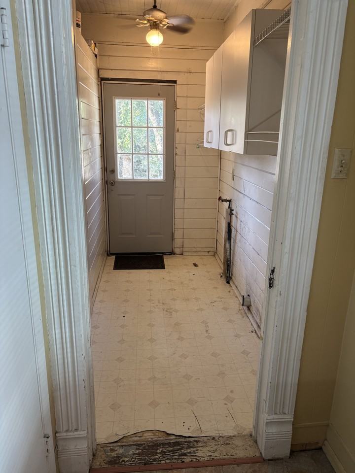 418 Craig St #NA - Photo 7 of 15