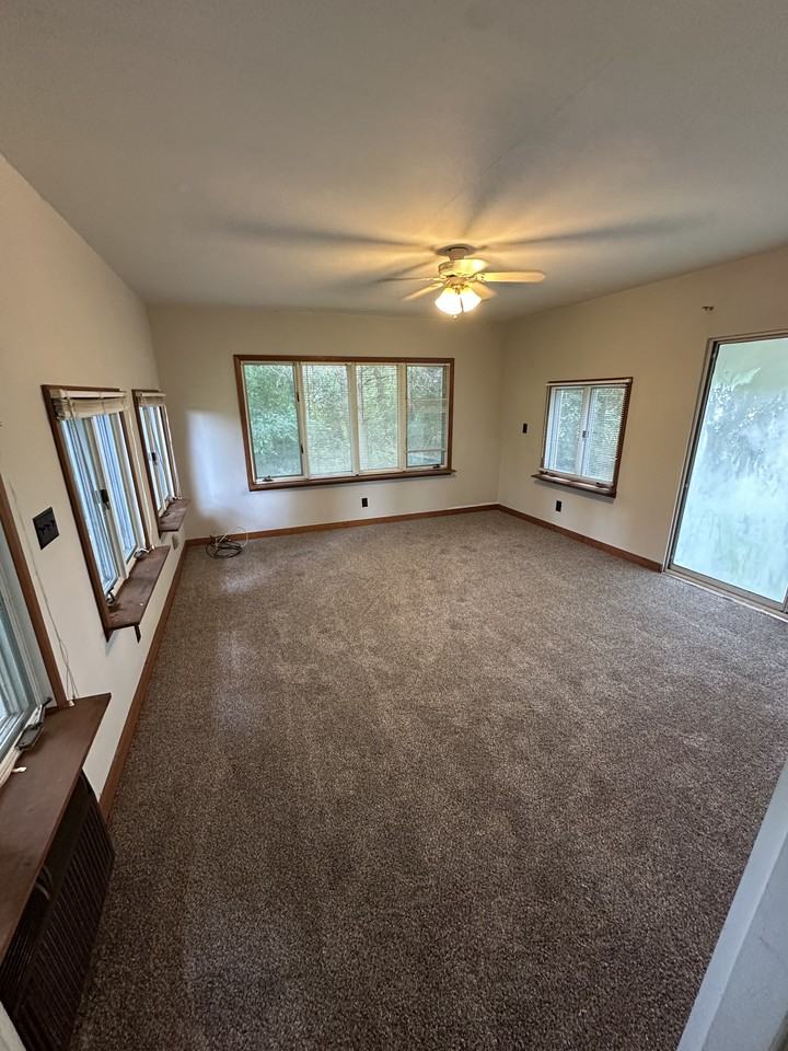 2445 Newton Tomlinson Rd #NA - Photo 3 of 10