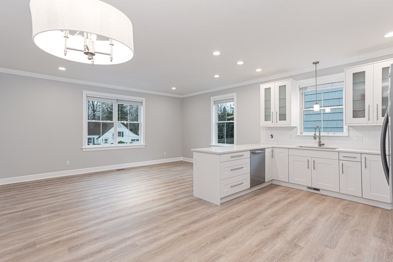 7 Fern St #7 - Photo 5 of 18