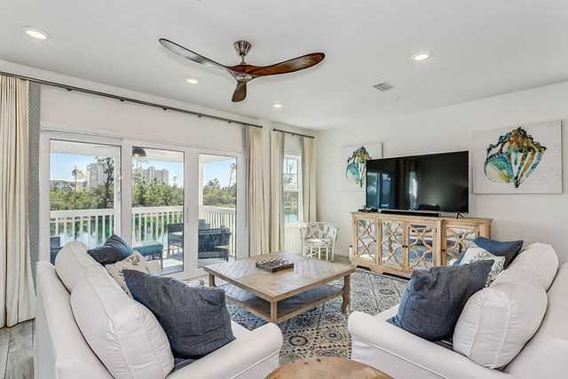 14581 Salt Meadow Dr - Photo 3 of 13