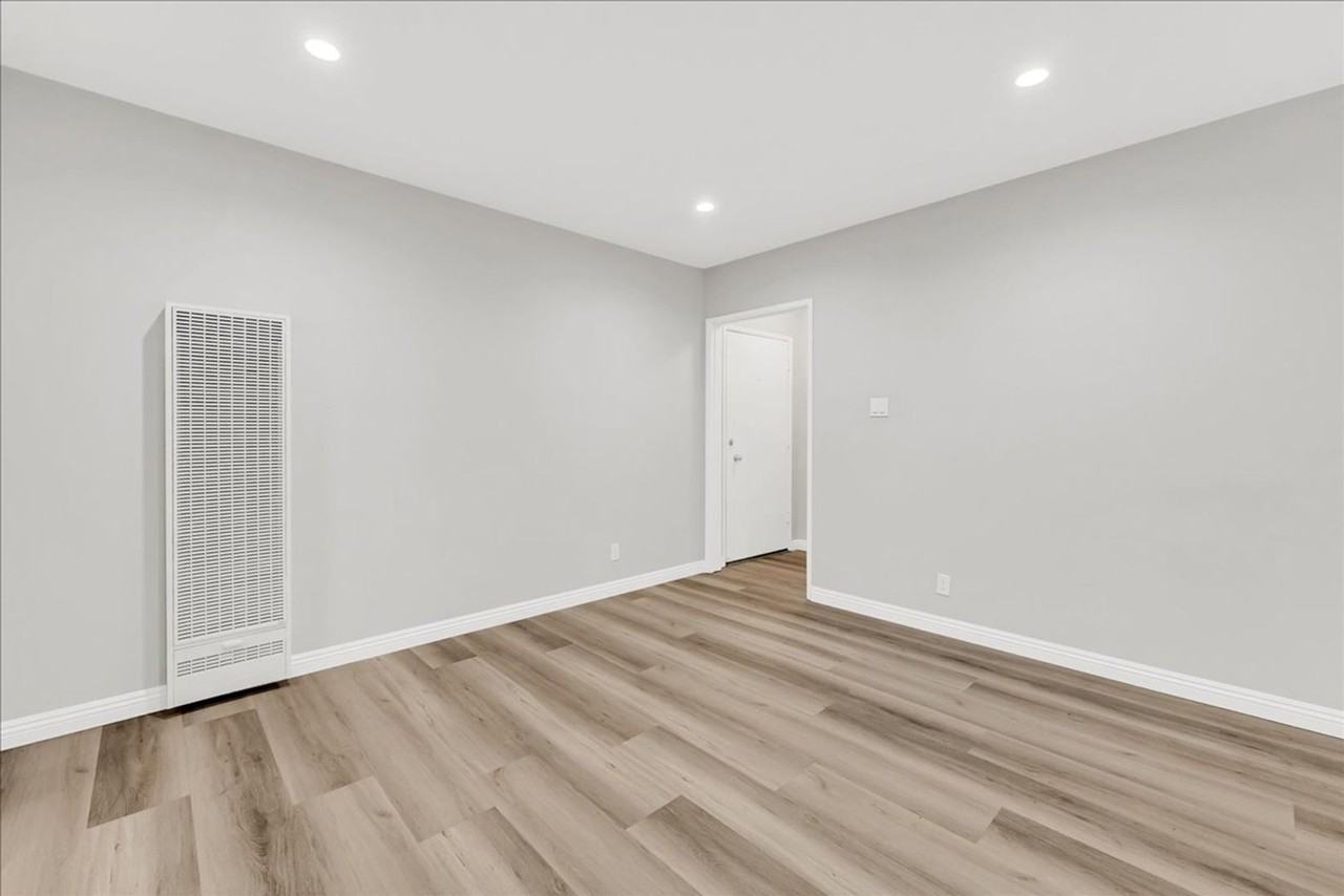 12761 Pacific Ave #04 - Photo 2 of 17