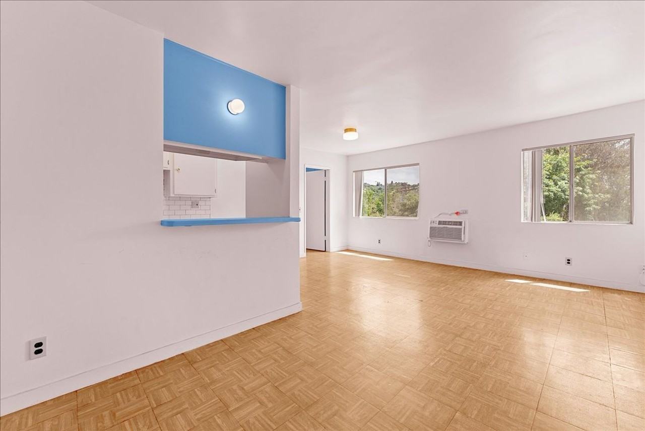 4909 Sycamore Ter #10 - Photo 4 of 15