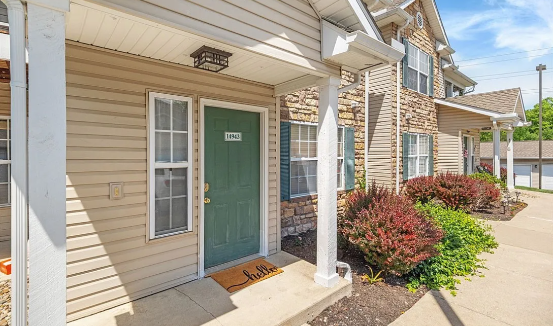 14943 Lenox Dr #523 - Photo 2 of 35