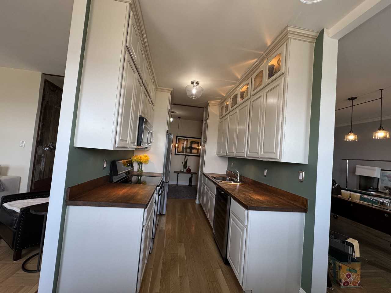 9701 Shore Rd #4B - Photo 7 of 26