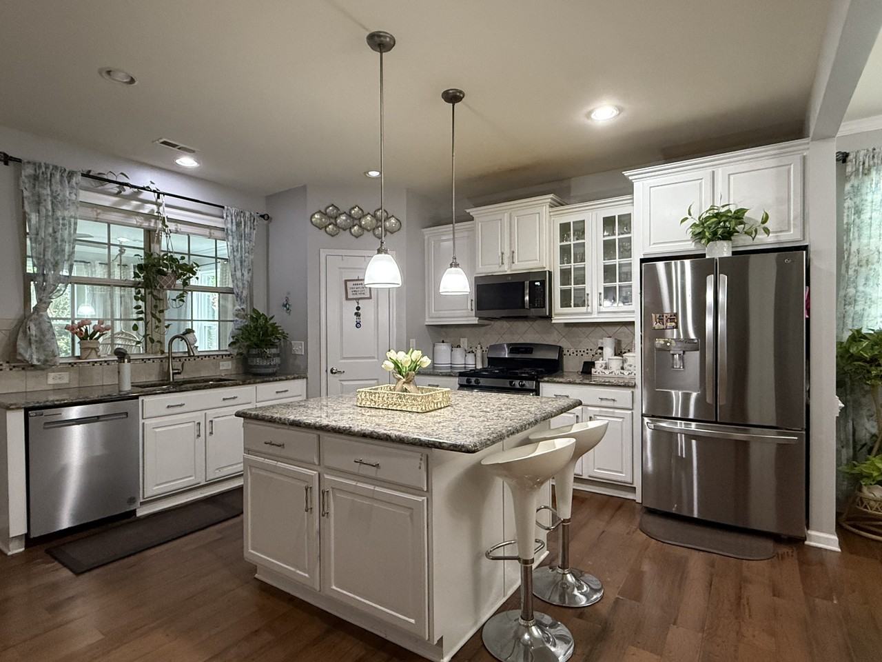 6000 Fryars Gate Ct #NA - Photo 3 of 22