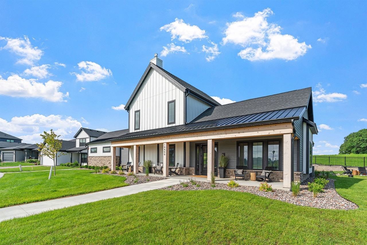Victoria Ridge Townhomes - Photo 6 of 6