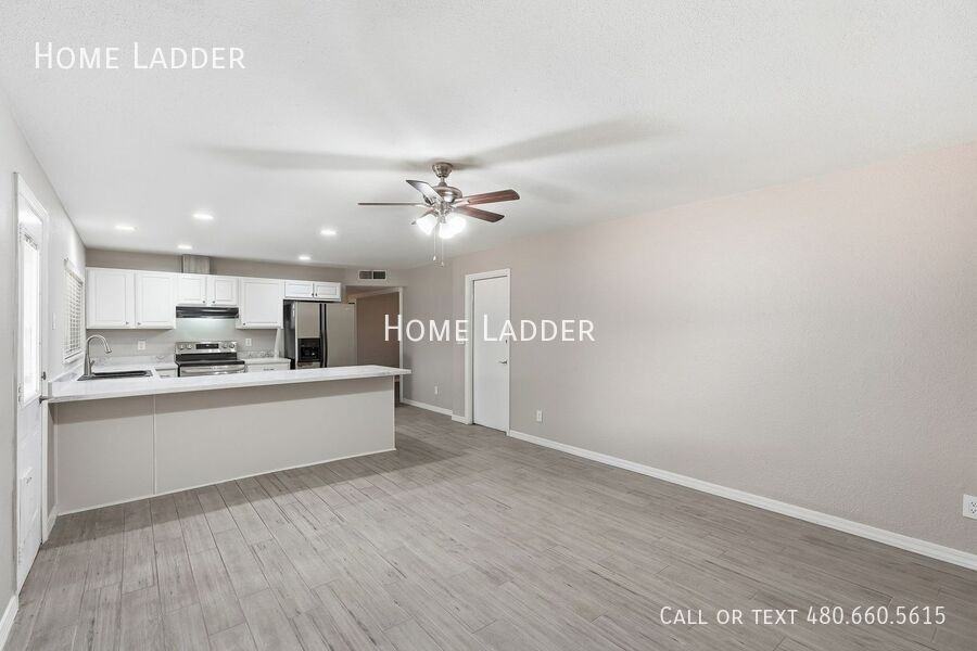 300 S Monterey St - Photo 5 of 29
