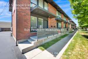 featured image of 2732 S Edison St