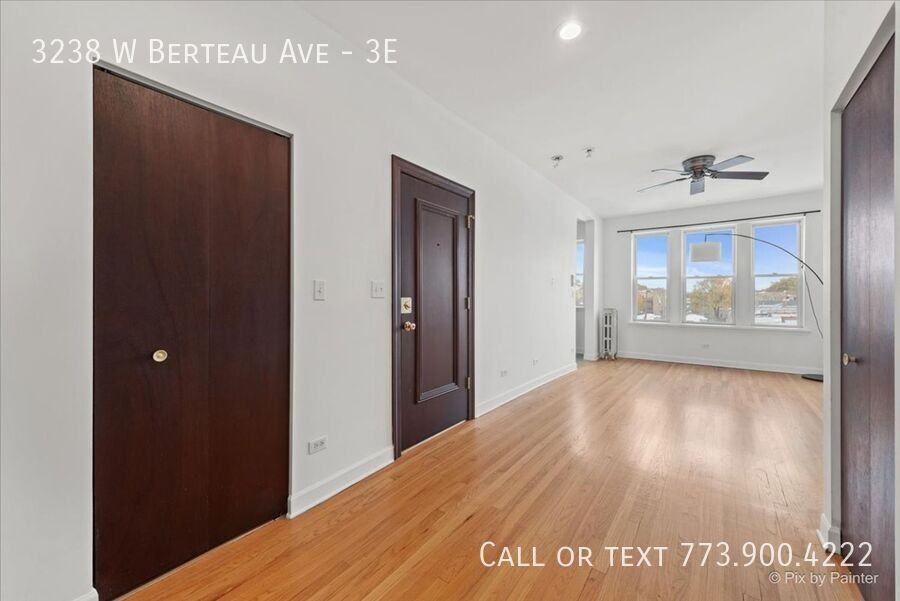 3238 W Berteau Ave #3E - Photo 3 of 19