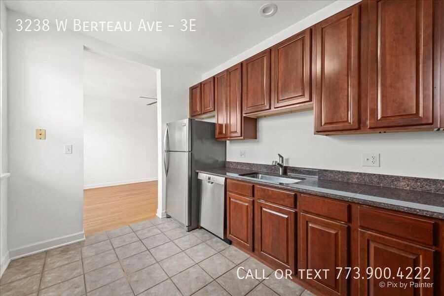 3238 W Berteau Ave #3E - Photo 7 of 19