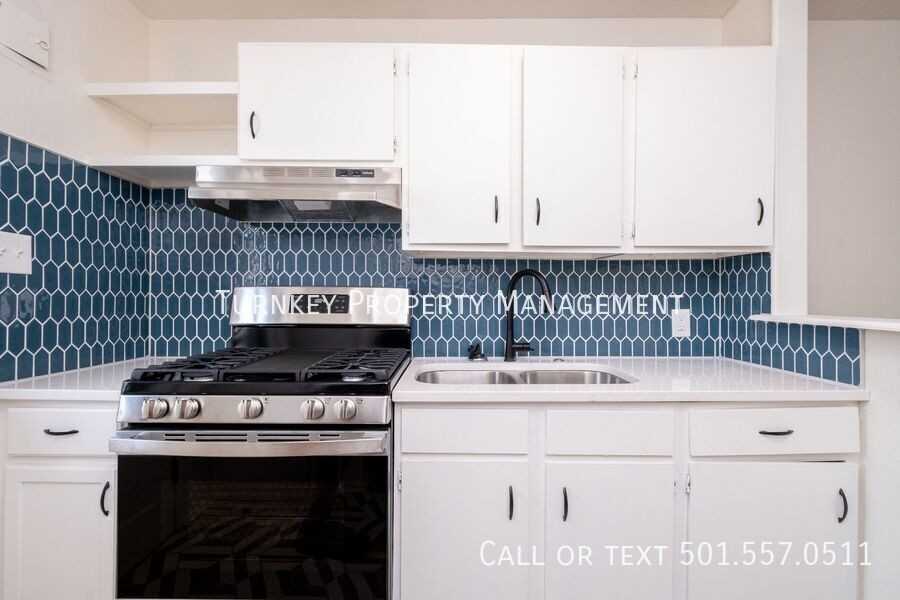 619 Sherman St #B - Photo 4 of 13