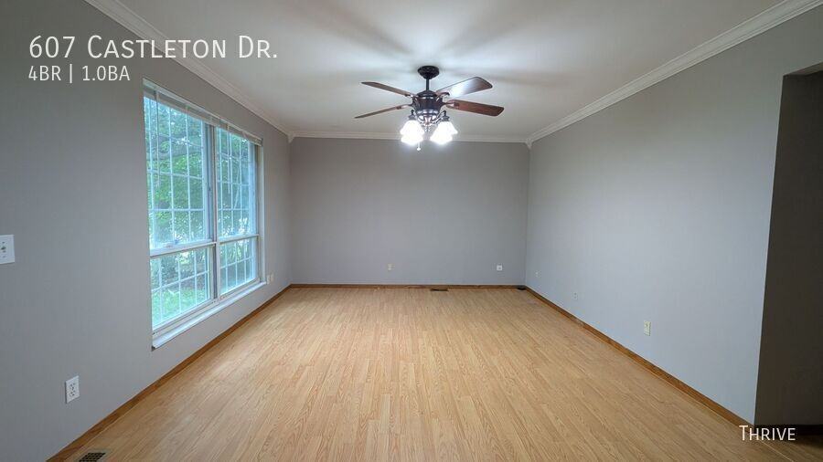 607 Castleton Dr - Photo 4 of 7