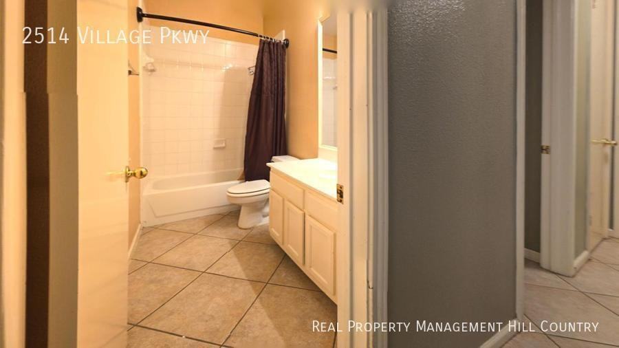 2514 Village Pkwy - Photo 7 of 13