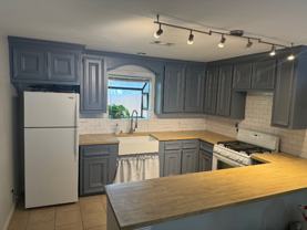 905 Avenue K - Photo 1 of 1