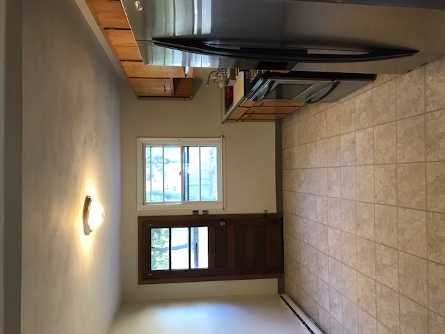 25 Coolidge Ave #EAST - Photo 2 of 6