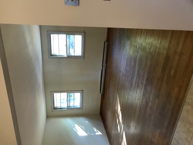 25 Coolidge Ave #EAST - Photo 4 of 6