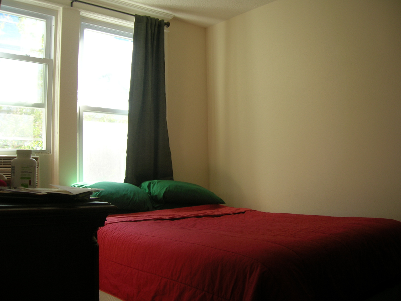 2425 Ontario Rd Nw #3 - Photo 2 of 7