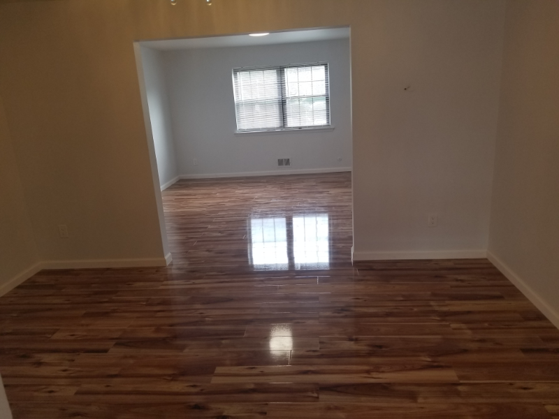 804 - Photo 5 of 34