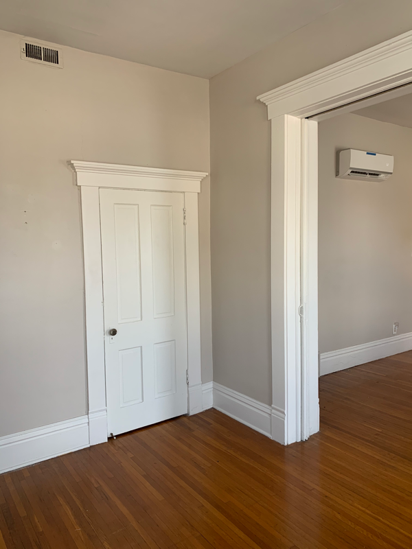259 W 4th Ave #C - Photo 4 of 11