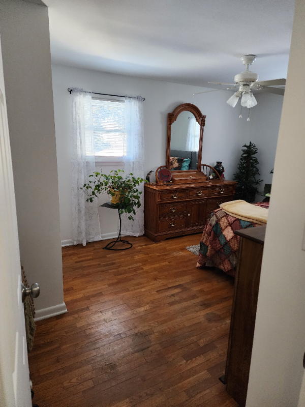 1319 S 1st Ave - Photo 7 of 19
