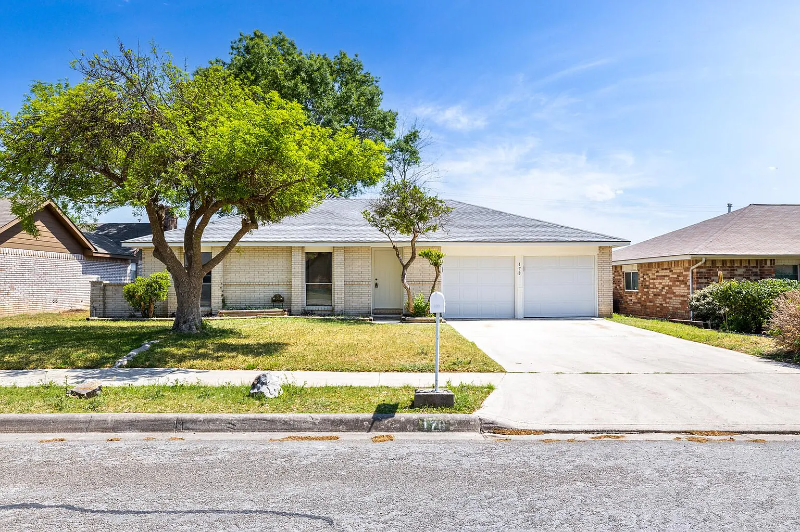 178 Oakside