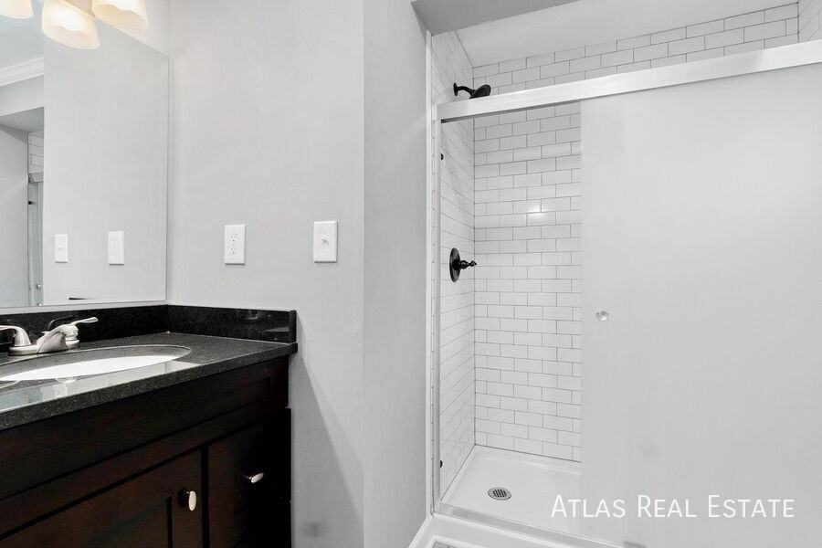 7641 Falmouth St - Photo 4 of 17