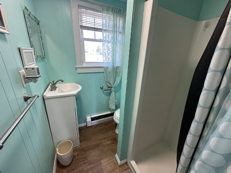 1 Thorwald Ave - Photo 7 of 14